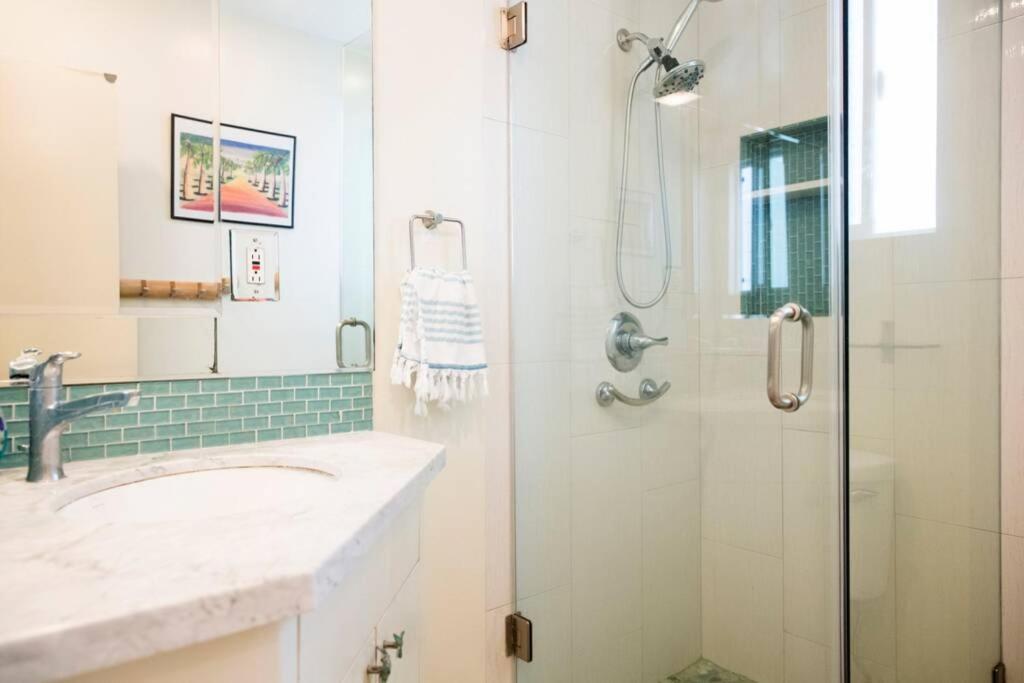 Ferienwohnung Oceanfront Oasis Long Beach Exterior foto